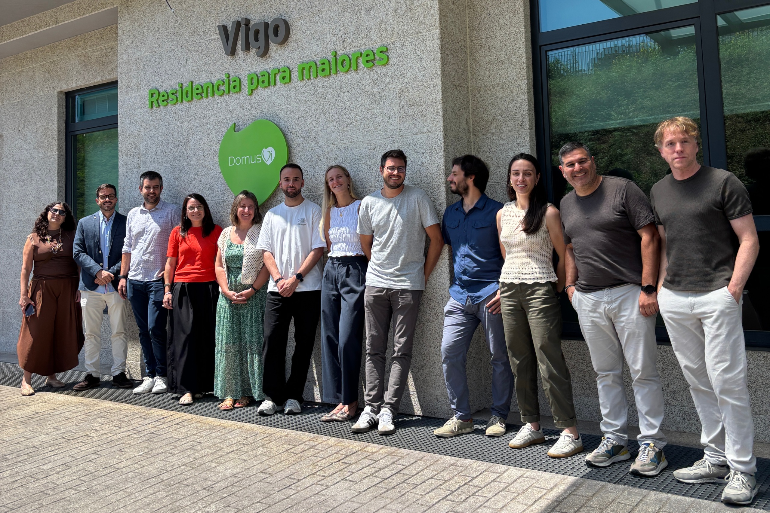 balidea-step2had-hospitalizacion-domicilio-domusvi-vigo Integrantes del proyecto STEP2HAD durante una visita a la residencia DomusVi de Vigo.